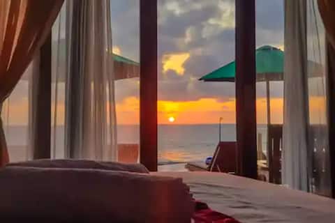 Entire Villa By the Beach with Sunrise View - 7BR