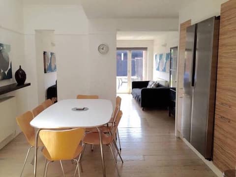 Great home, near Beach and New Forest