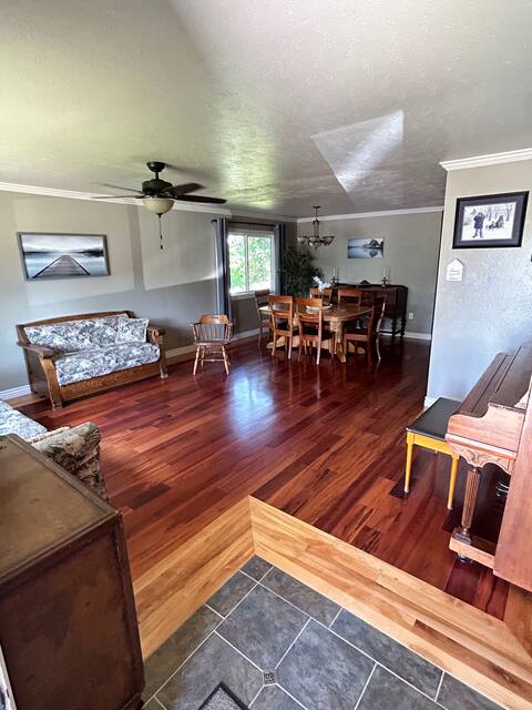 5 Bd Rm Highland Home -Temple neighborhood-