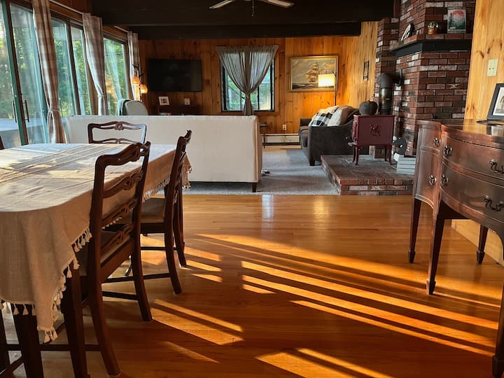 Waterfront Country Cabin | Dog Friendly - Norway, ME