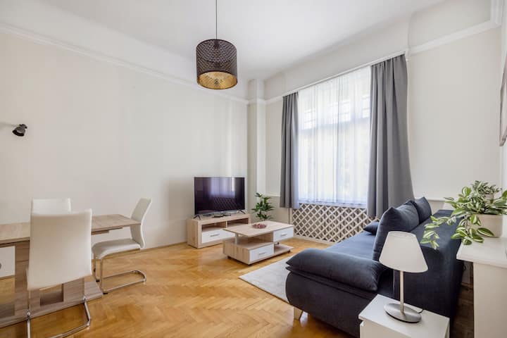 Spacious Home Next To The Danube With Ac - Budapest