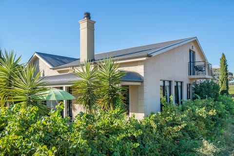 Barossa Shiraz Estate The Loft