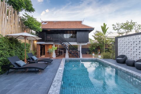 Modern Thai Style Private Pool Villa 非常感谢
