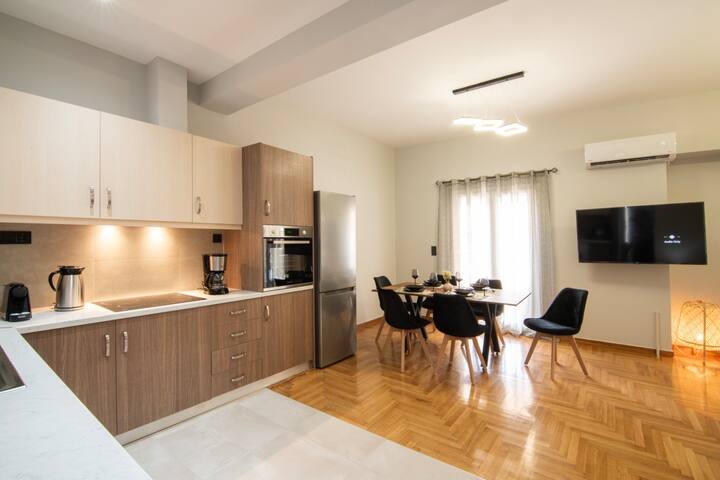 Acropolis Cozy 70sqm Apartment gallery image 4