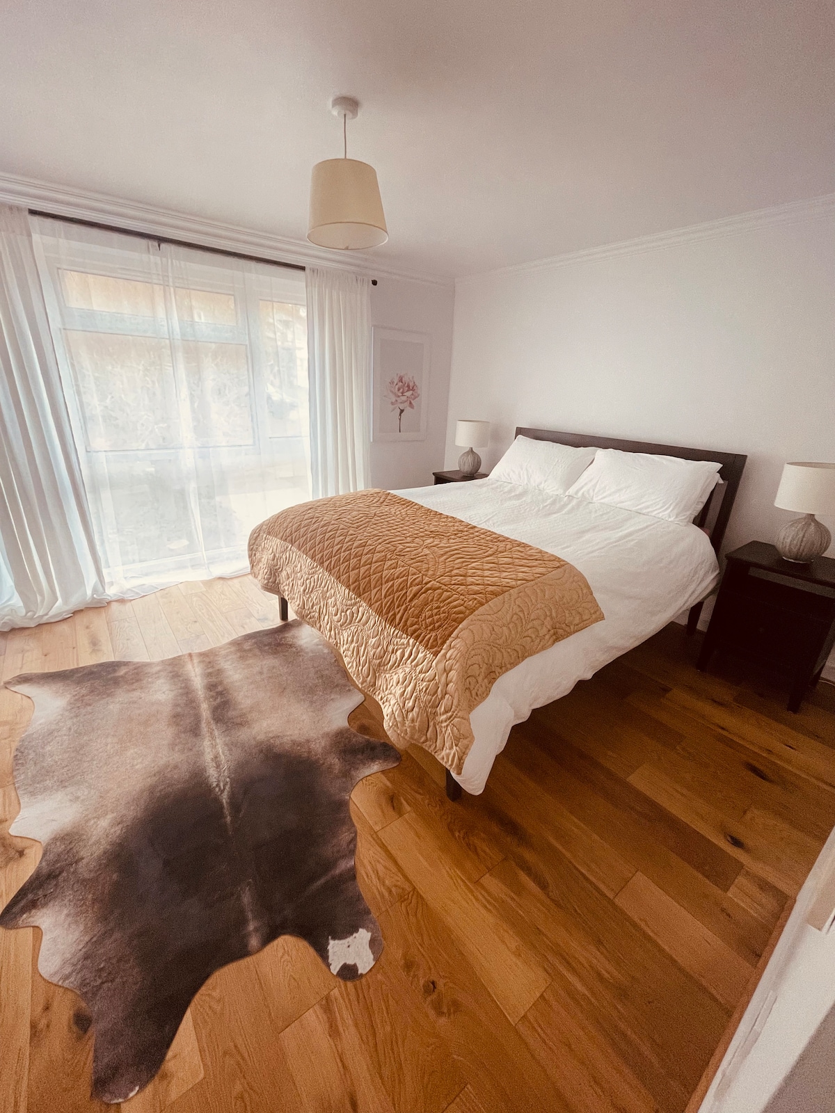 Lovely house, quiet area close to Cheltenham town Houses for Rent in