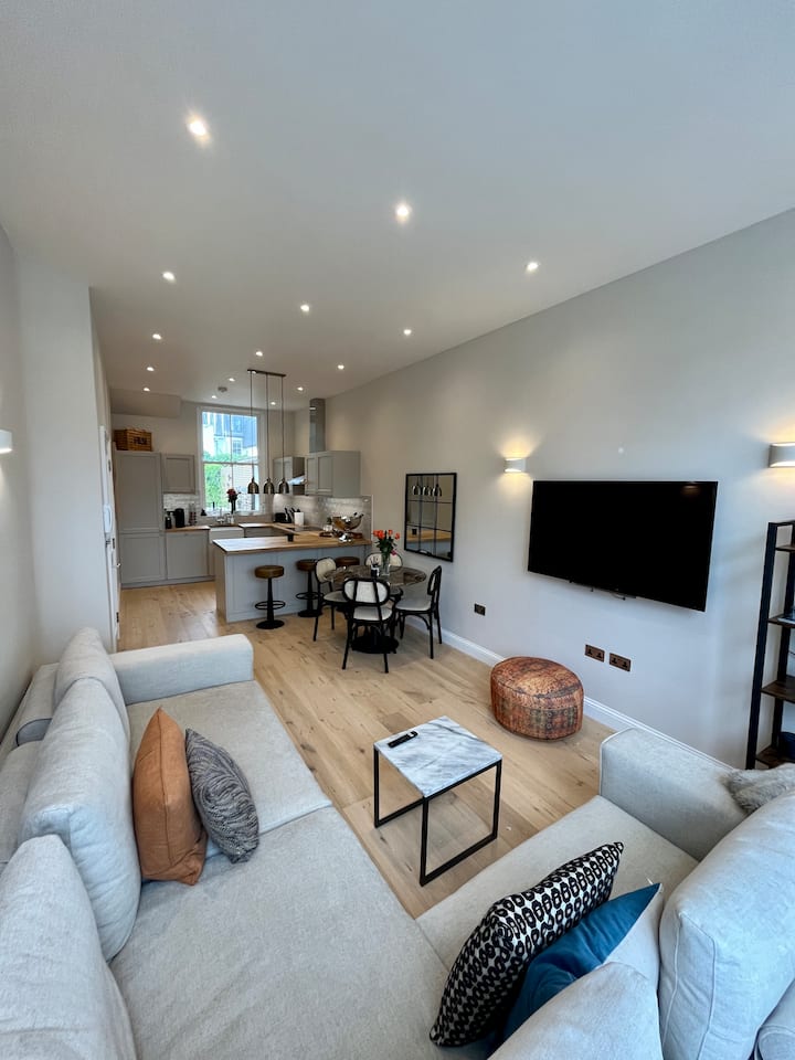 Rare Find 1.5 Bed Garden Flat In Fulham - 풀럼