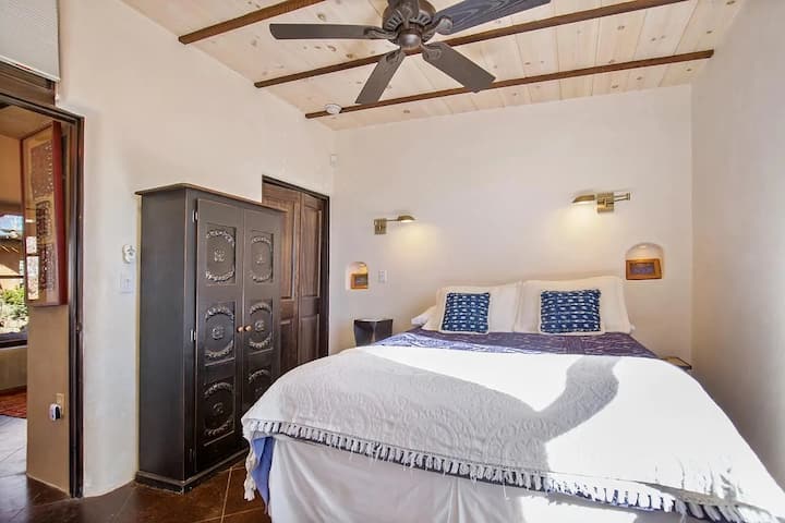 Casita bedroom #1.