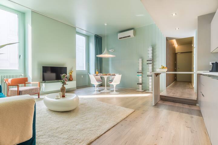 The Duomo Acquamarine gallery image 5