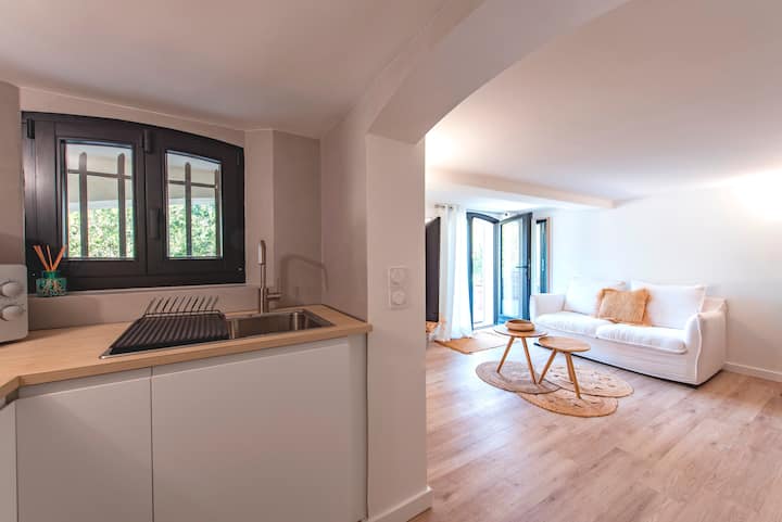 Studio Cosy Avec Extérieur Et Accés Piscine - Le Muy