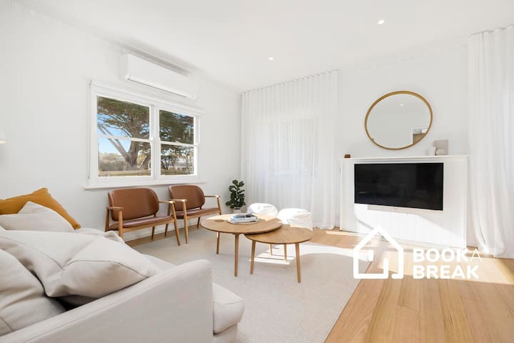 The Village Belle – Stay In The Heart of Sorrento