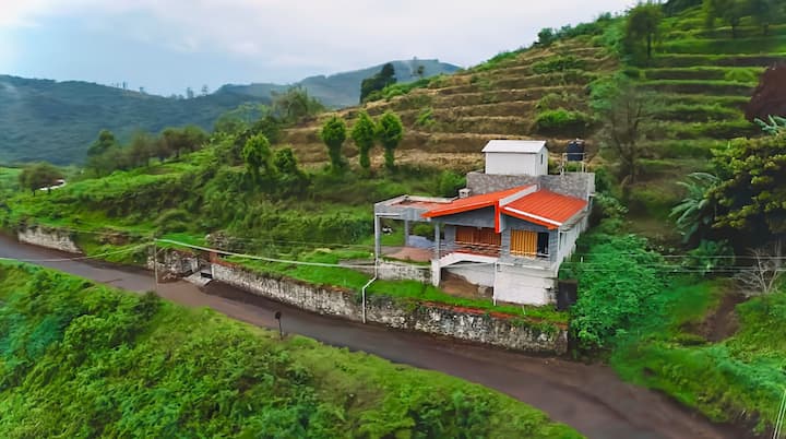 Tedds Inn, A Simple Cozy Home! - Kodaikanal