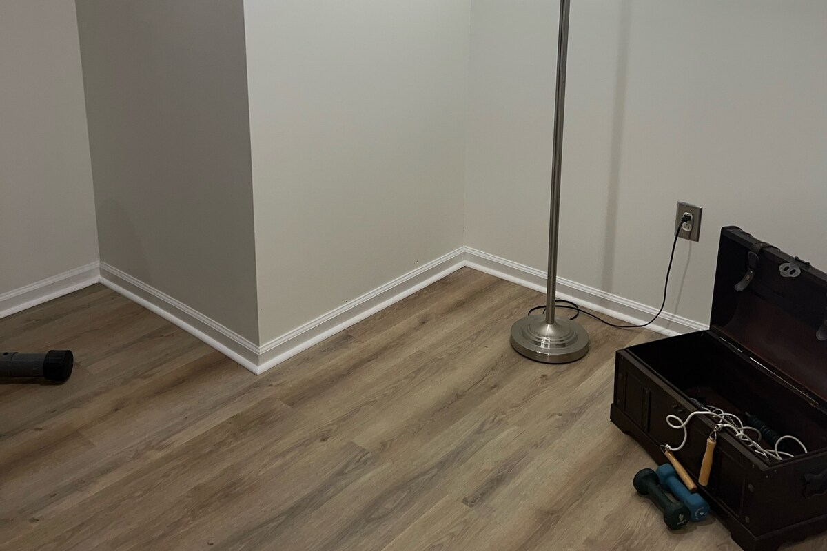 "Nelly’s Place" Private unit for Work Travelers
