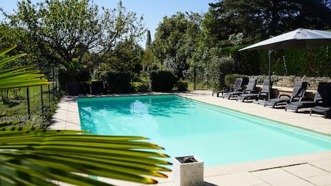 Wisteria (Pool - Clim-Terrace)