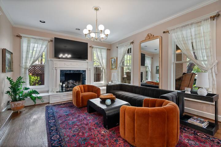 Oaklawn Historic Luxury Paradise gallery image 2