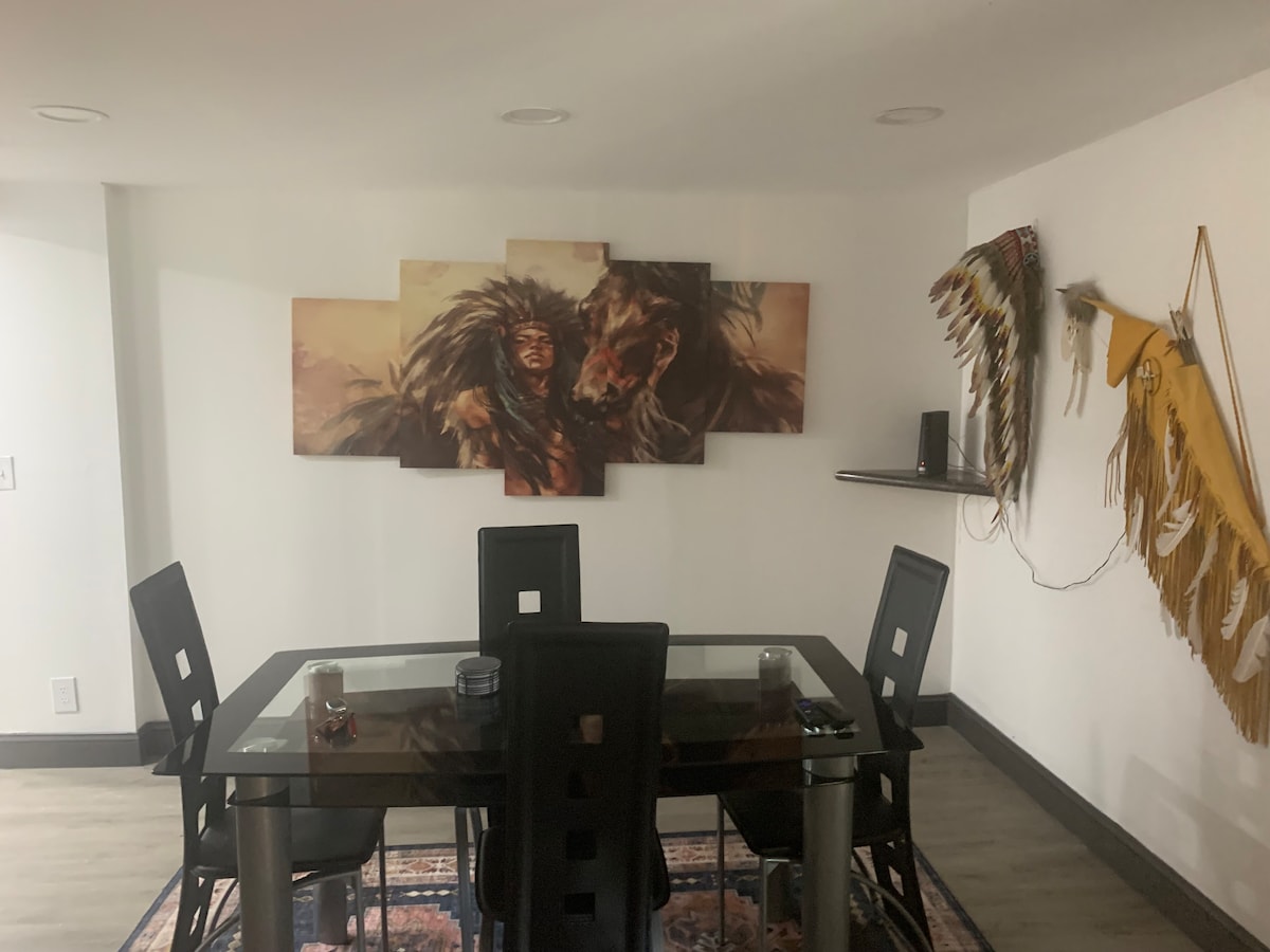 Bedroom 30 day+ “Sitting Bull” – Photo 12