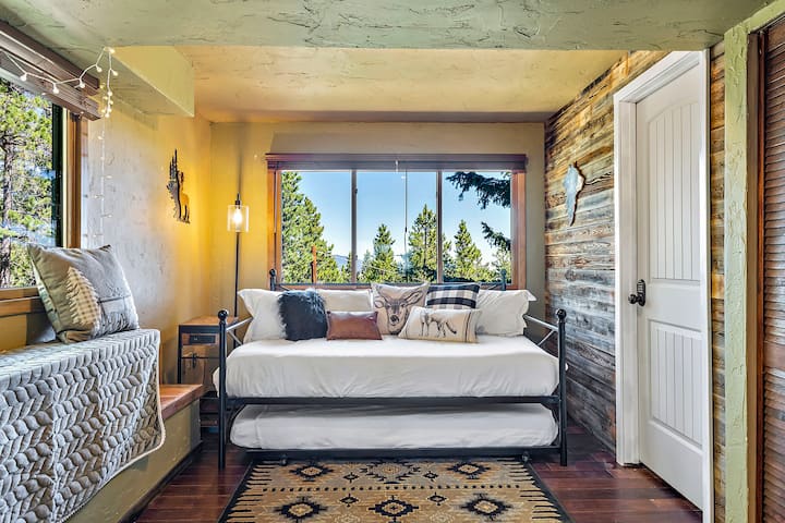 Slaapkamer 3: volledig en tweepersoonsbed met uitzicht