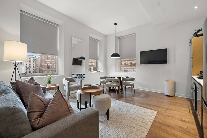 Nomade MTL | Old MTL | Modern 2BR 1BA Apt | gallery image 2