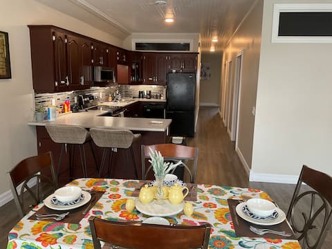 4 Bedroom Coastal Charm by the Bay