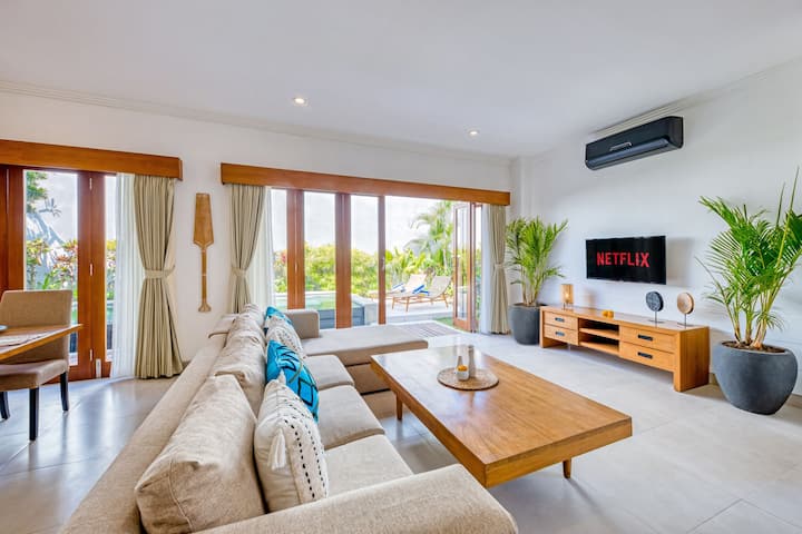 *Spacious 3bd Villa • Family-friendly & Central - Kuta