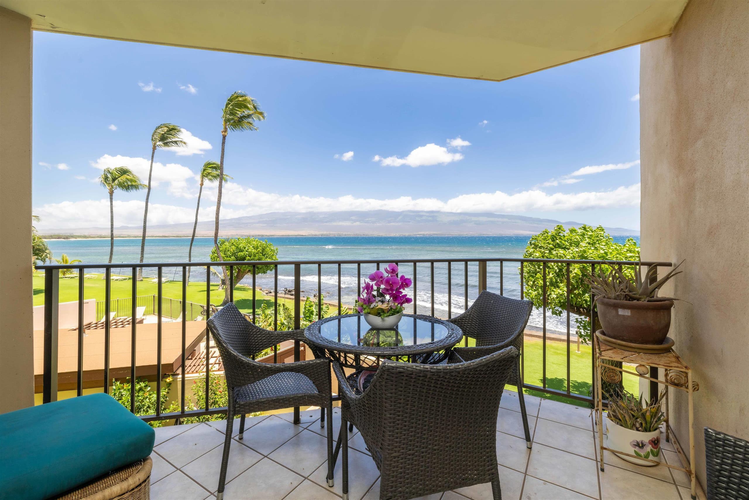 Condo in Wailuku · ★4.99 · 1 bedroom · 1 bed · 1 private bath - Image 10