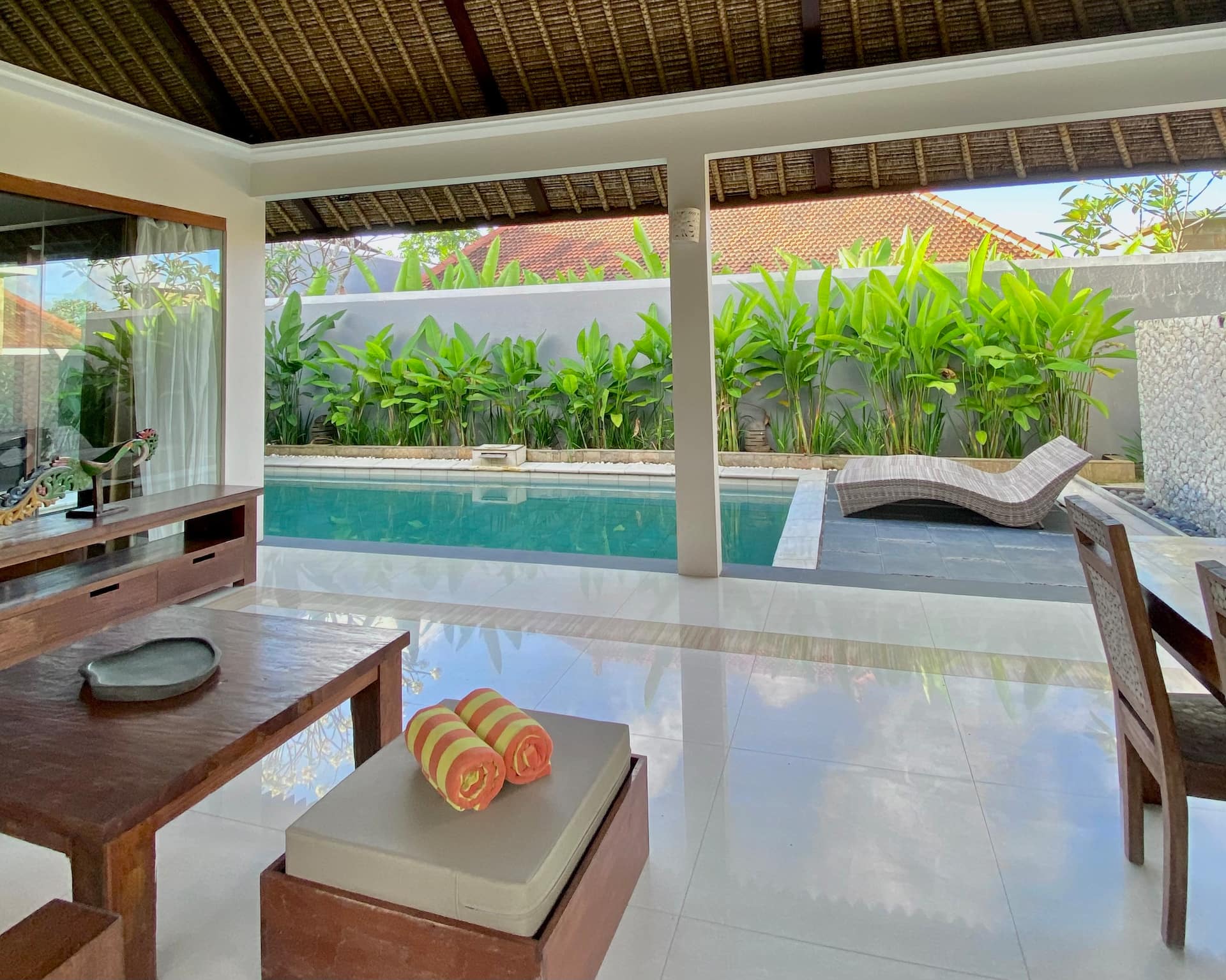 Rustic Modern Hideaway 1 Bedroom Private Villa in Uluwatu