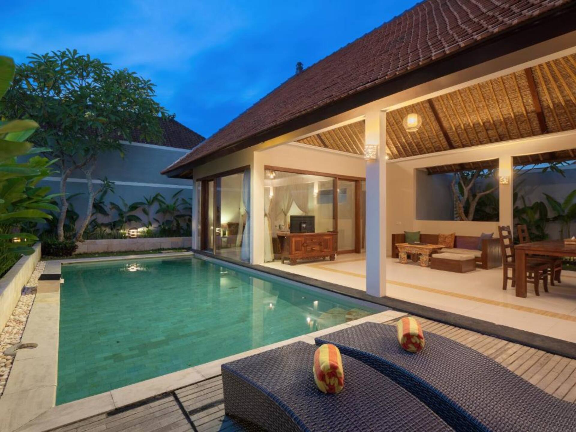 Rustic Modern Hideaway 1 Bedroom Private Villa in Uluwatu