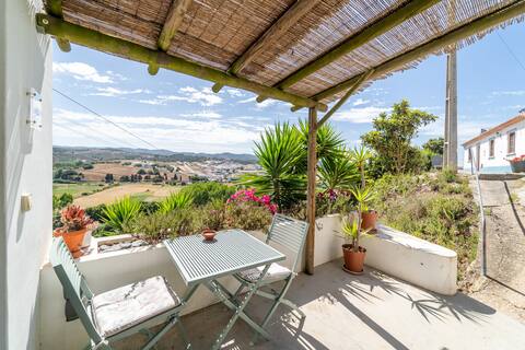 Romantic Retreat in Aljezur Oldtown