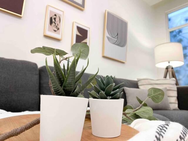 GSN *3房2衛 1-6人* 獨門獨戶/國父紀念館捷運站步行5分鐘/整套廚房 長租 gallery image 2