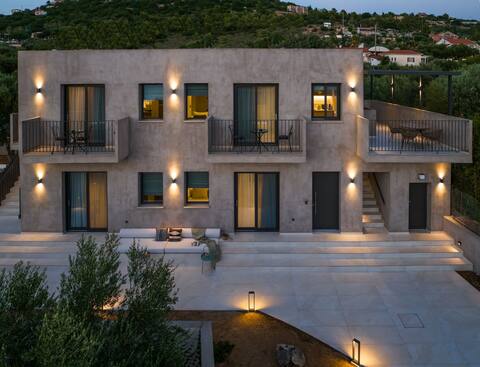 Topos | Junior suite with sea view