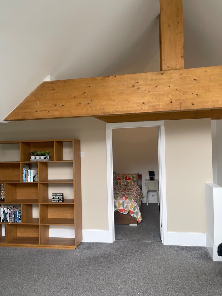 A 2 Bedroom 2 Bathroom Flat - Derbyshire