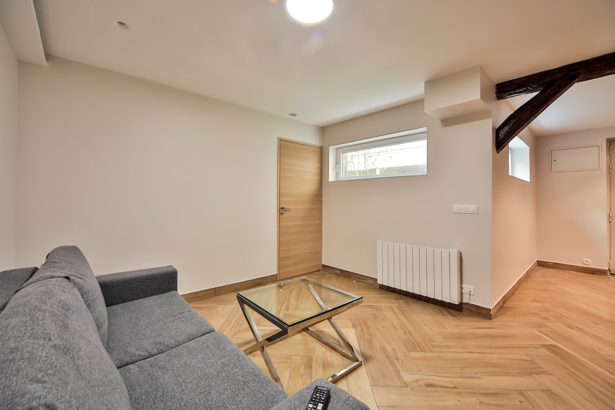 მისაღები ოთახი