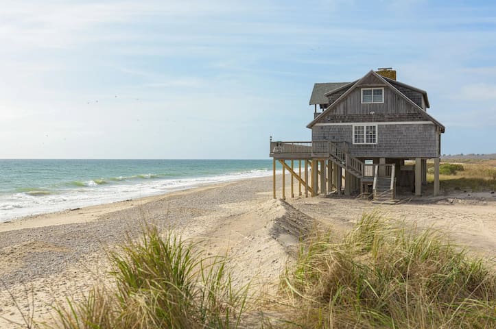 Oceana: An Oceanfront Estate on 6.5 Acres gallery image 2