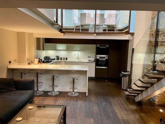 4 floor Apartment in Covent Garden gallery image 2