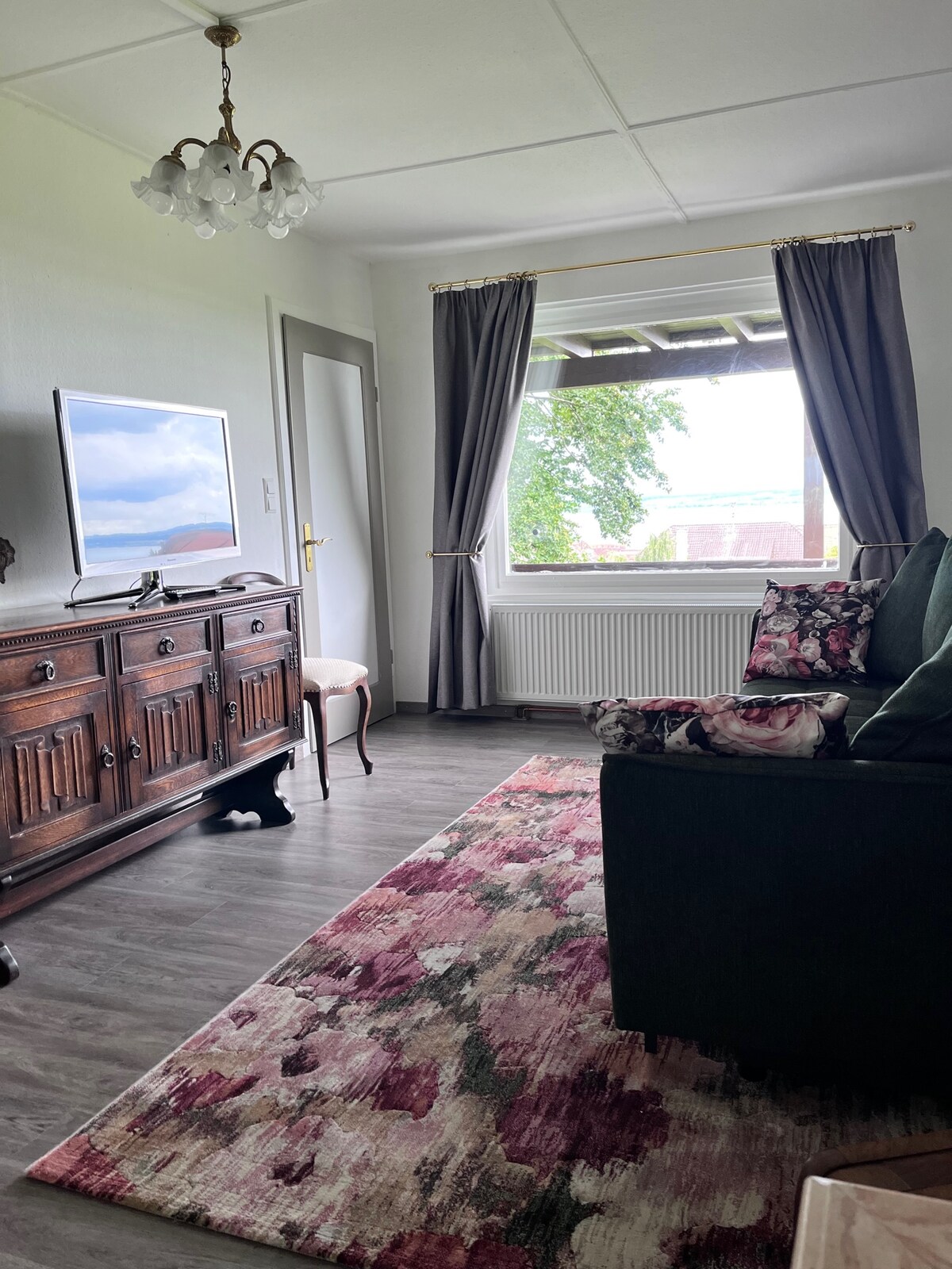 Top performing Airbnb: In the old garden in Bodenseekreis