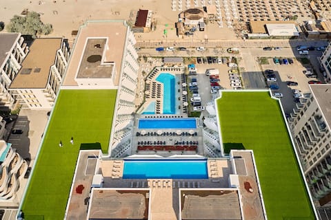 VDR Vacation Apartment 12 Infinity Resort parking