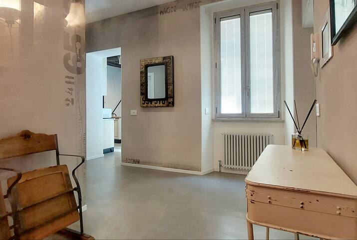 Loft 133 – Central and Luxury Loft in Rome gallery image 3