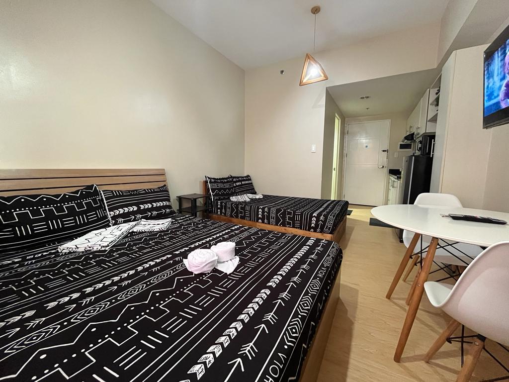 TAN Staycation 23rd floor - Apartments for Rent in Cebu City, Central ...