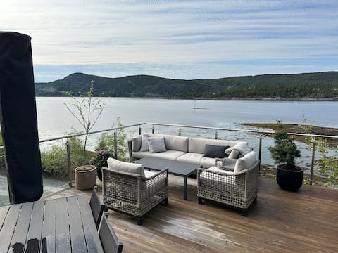 Great lake cottage in Åsenfjorden