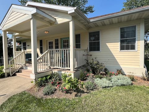 Charming Vastu Cottage Near Campus