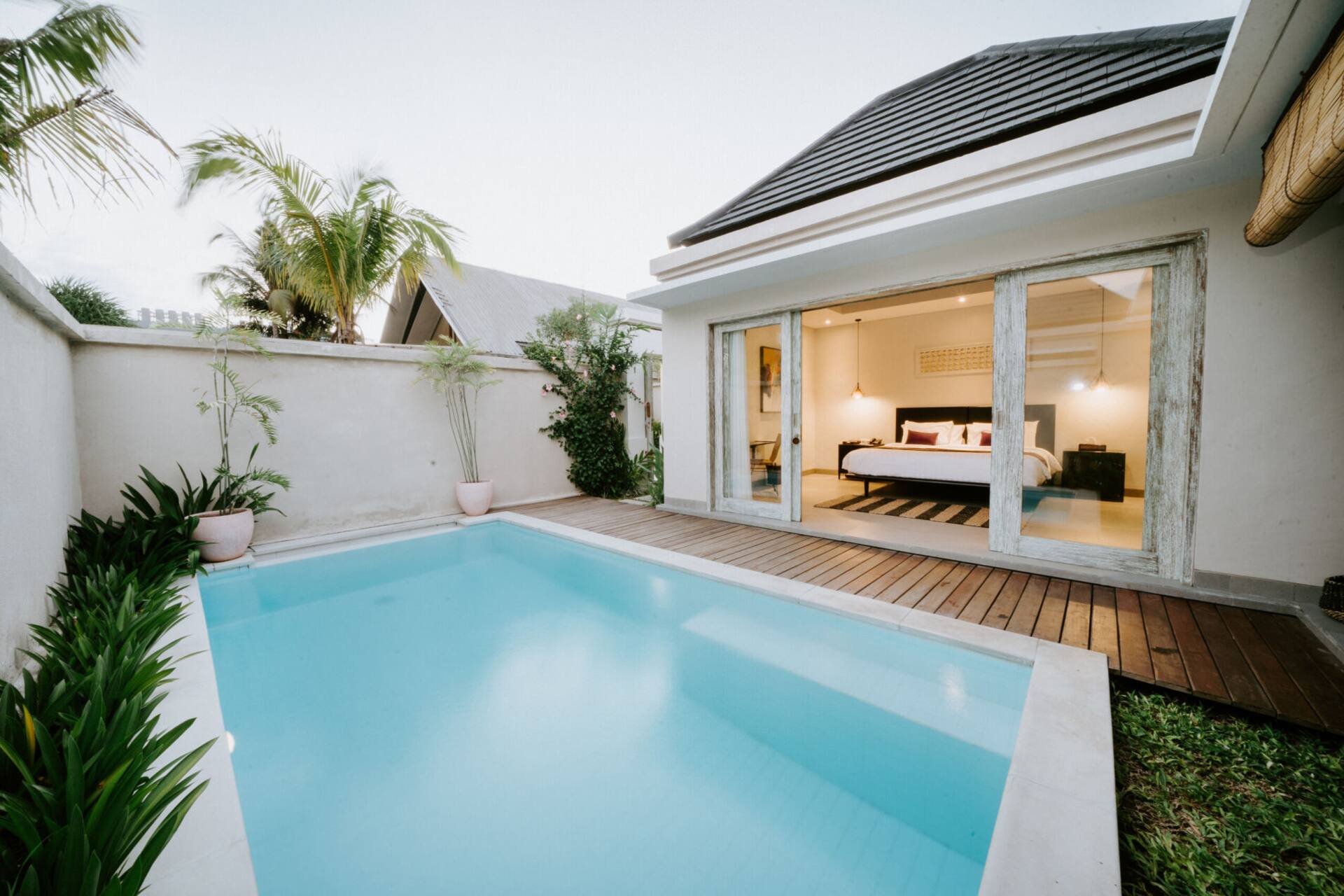Stylish Beachside Nook 1 Bedroom Private Villa in Canggu 2