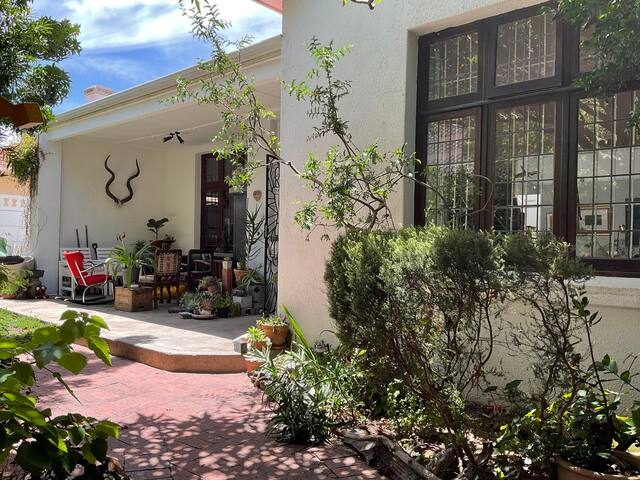 Fresnaye Family Home gallery image 3