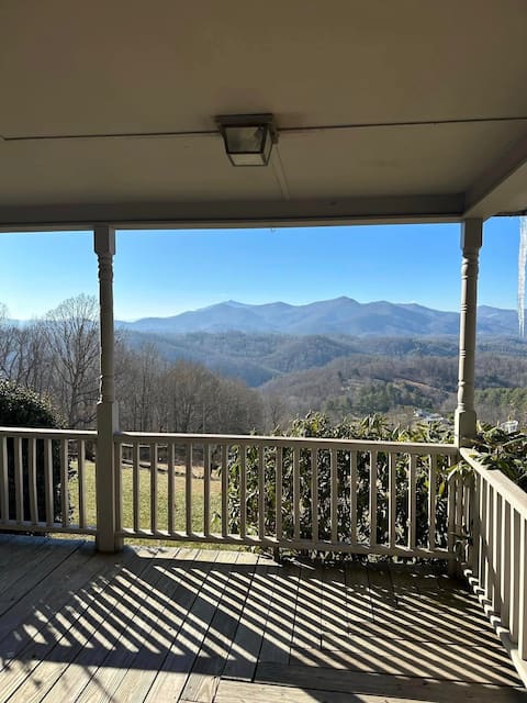 La Vista - a Peaceful Mountain Getaway