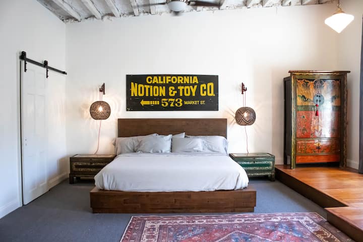 Huge Full Floor Downtown Studio - North Chatham, NY