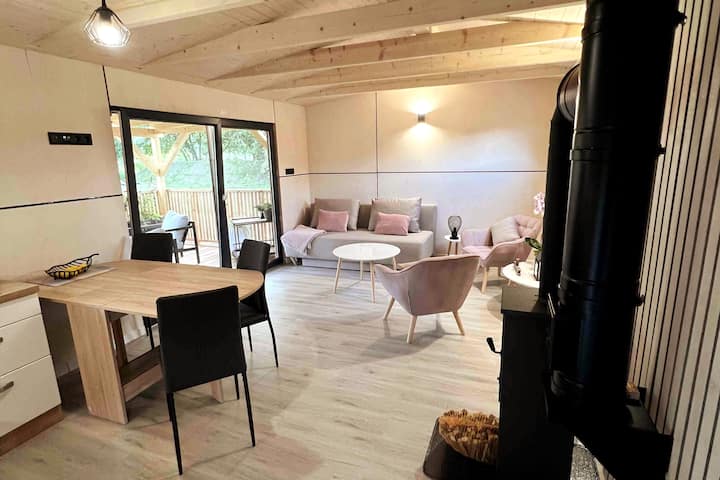 Domček S Privátnou Jacuzzi; Pri Skibuse Do Jasnej - Liptovský Ján