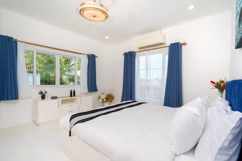 cozy house, beach front. AoYon beach