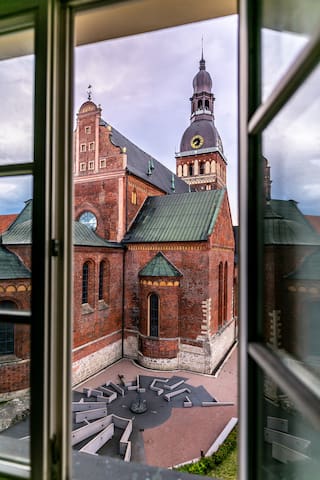 Unique Dome Square House w/ three apartments