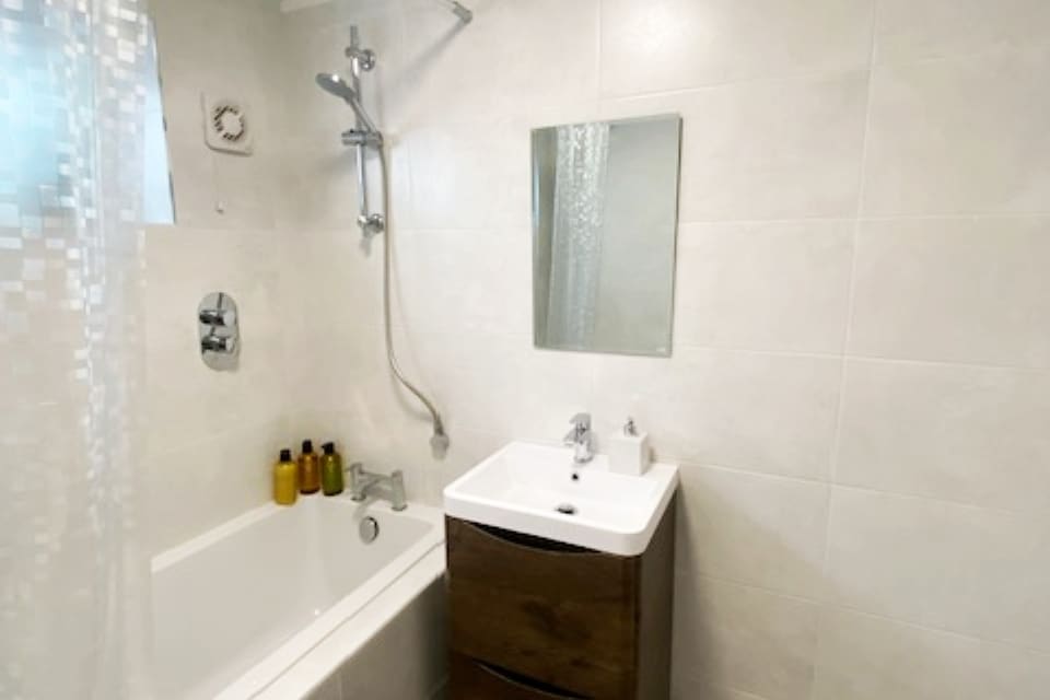 Renovated Ground floor flat
