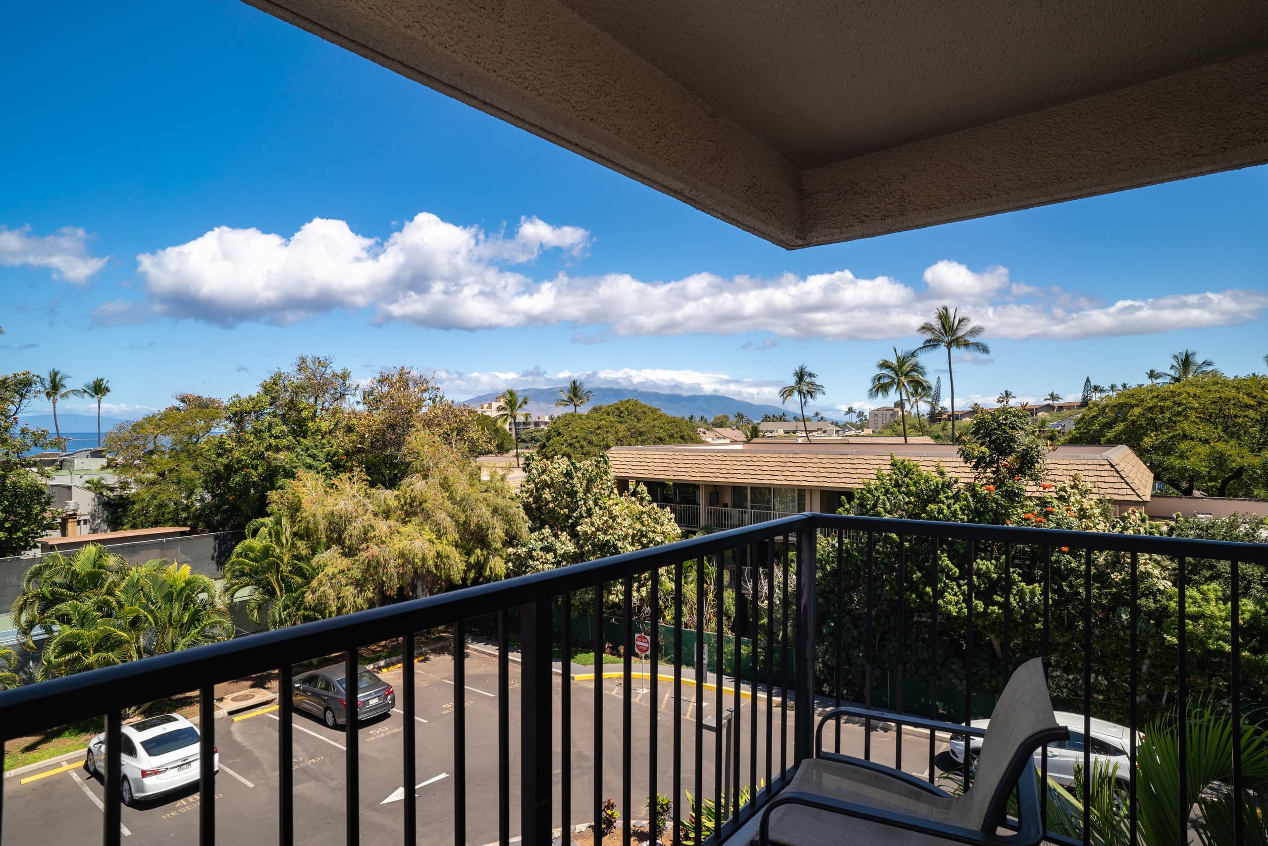 Condo in Kihei · ★4.93 · Studio · 2 beds · 1 bath - Image 26