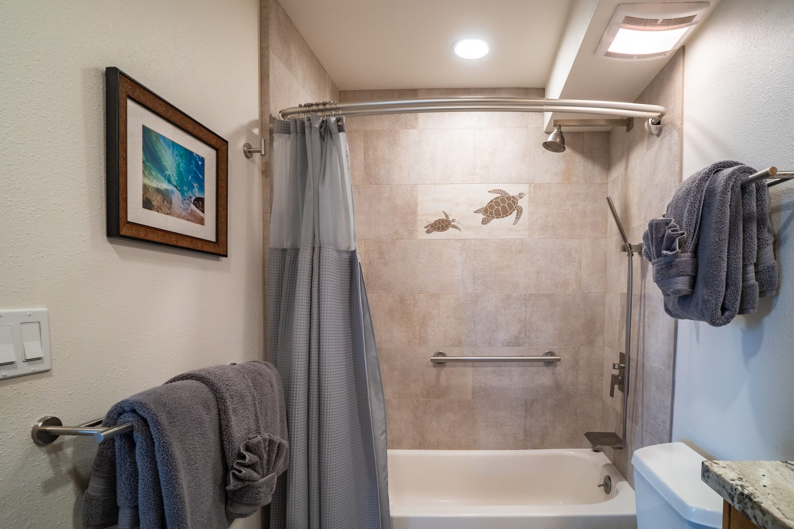 Condo in Kihei · ★4.93 · Studio · 2 beds · 1 bath - Image 17