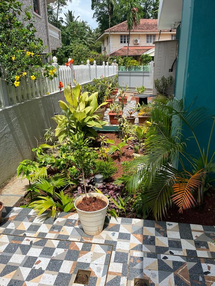 Back garden image 1